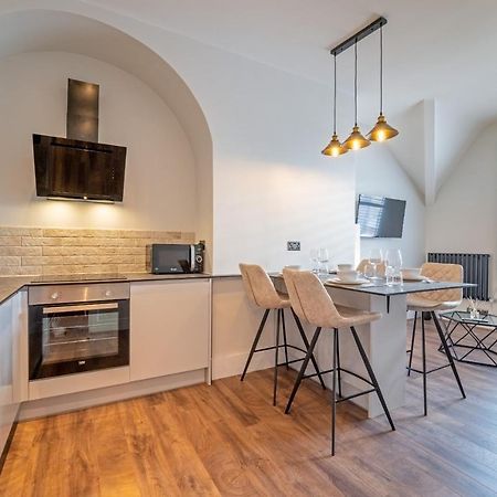 Watergate Penthouse - New 2 Bed Luxury Apartment In City Centre Chester Exterior photo